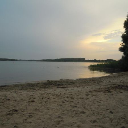 Ferienhaus Am Fleesensee Silz  外观 照片