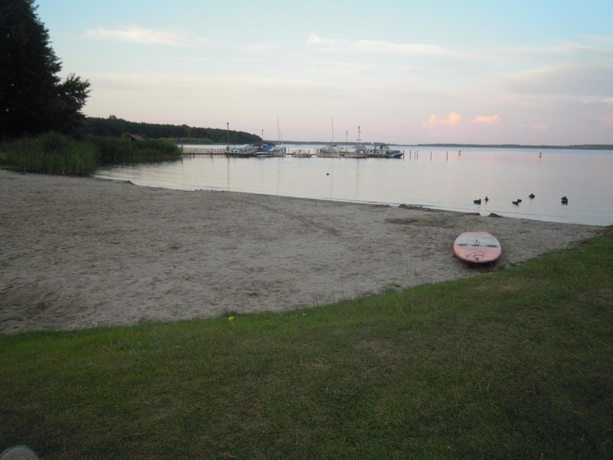 Ferienhaus Am Fleesensee Silz  外观 照片