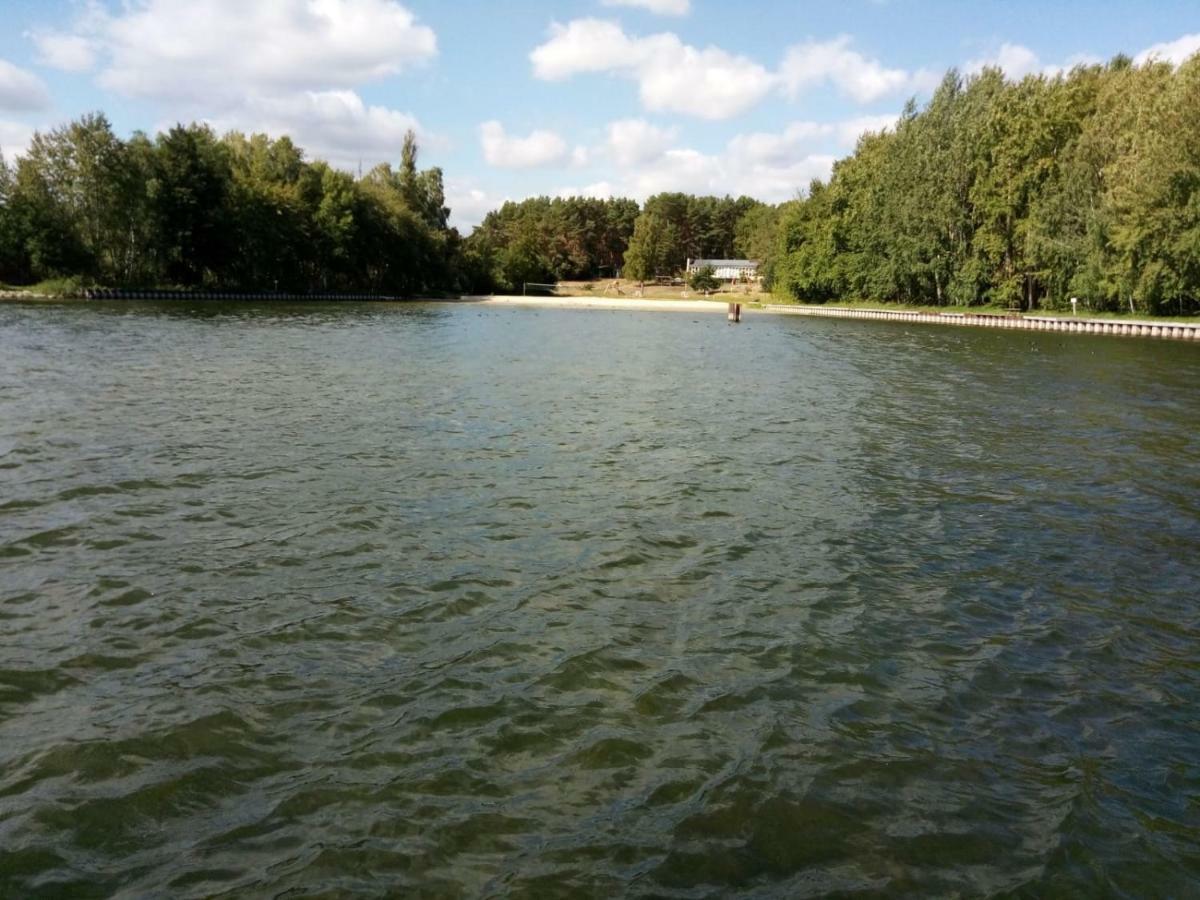 Ferienhaus Am Fleesensee Silz  外观 照片